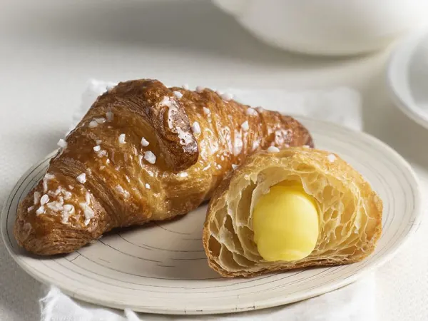 Creme Filled Croissant at Mocha Melt Cafe in Old City Philadelphia