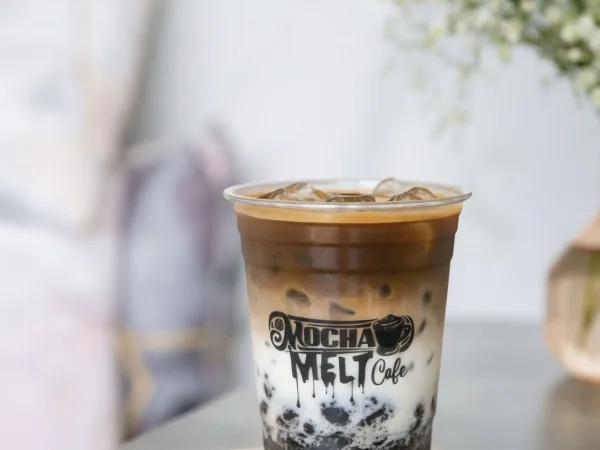 Oreo Latte at Mocha Melt Cafe in Old City Philadelphia
